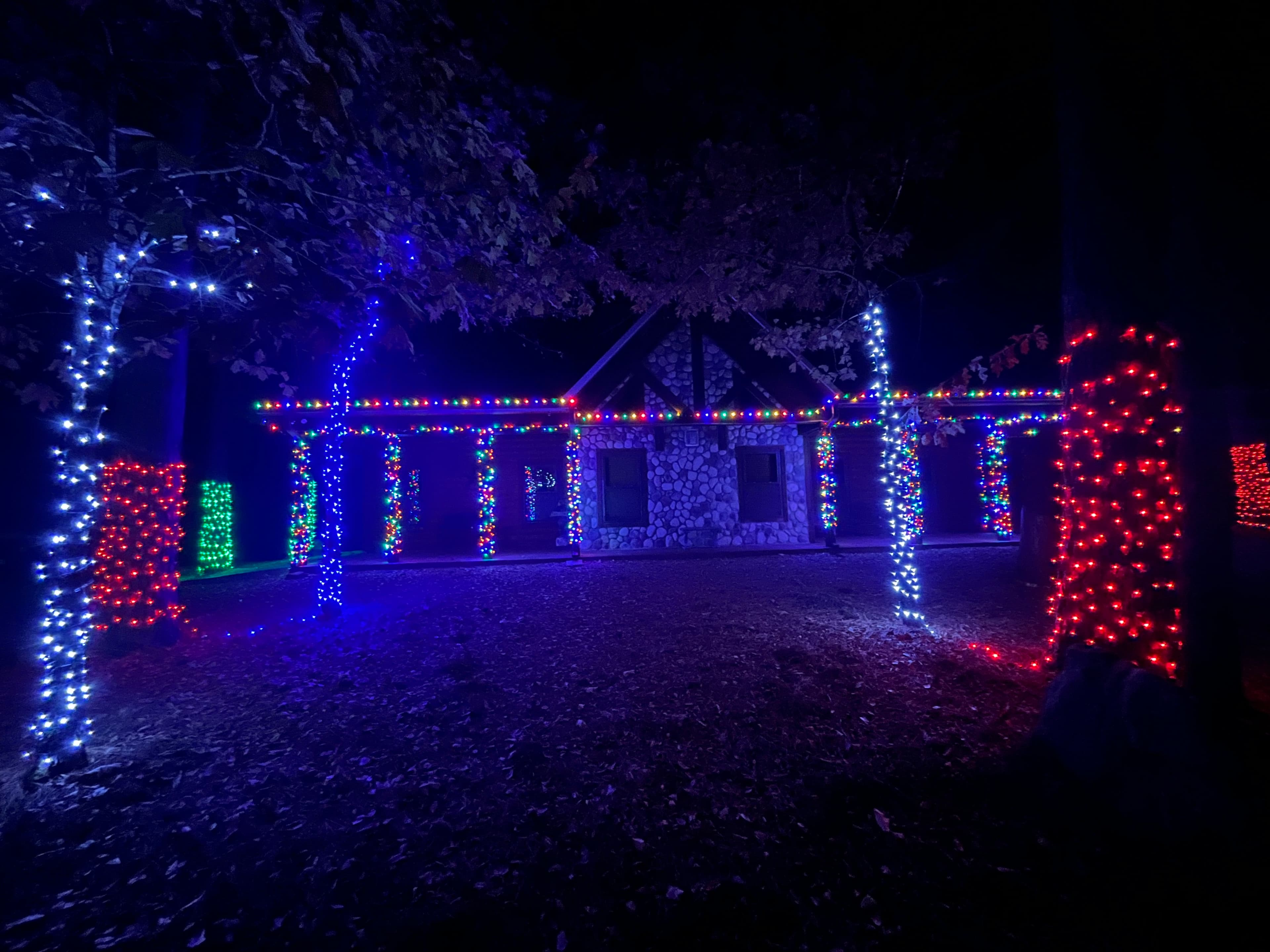 The OK Corral is a luxurious three bedroom cabin with lots of space and rich detailing.