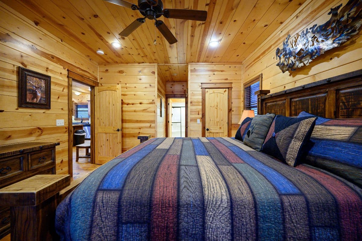 king bedroom