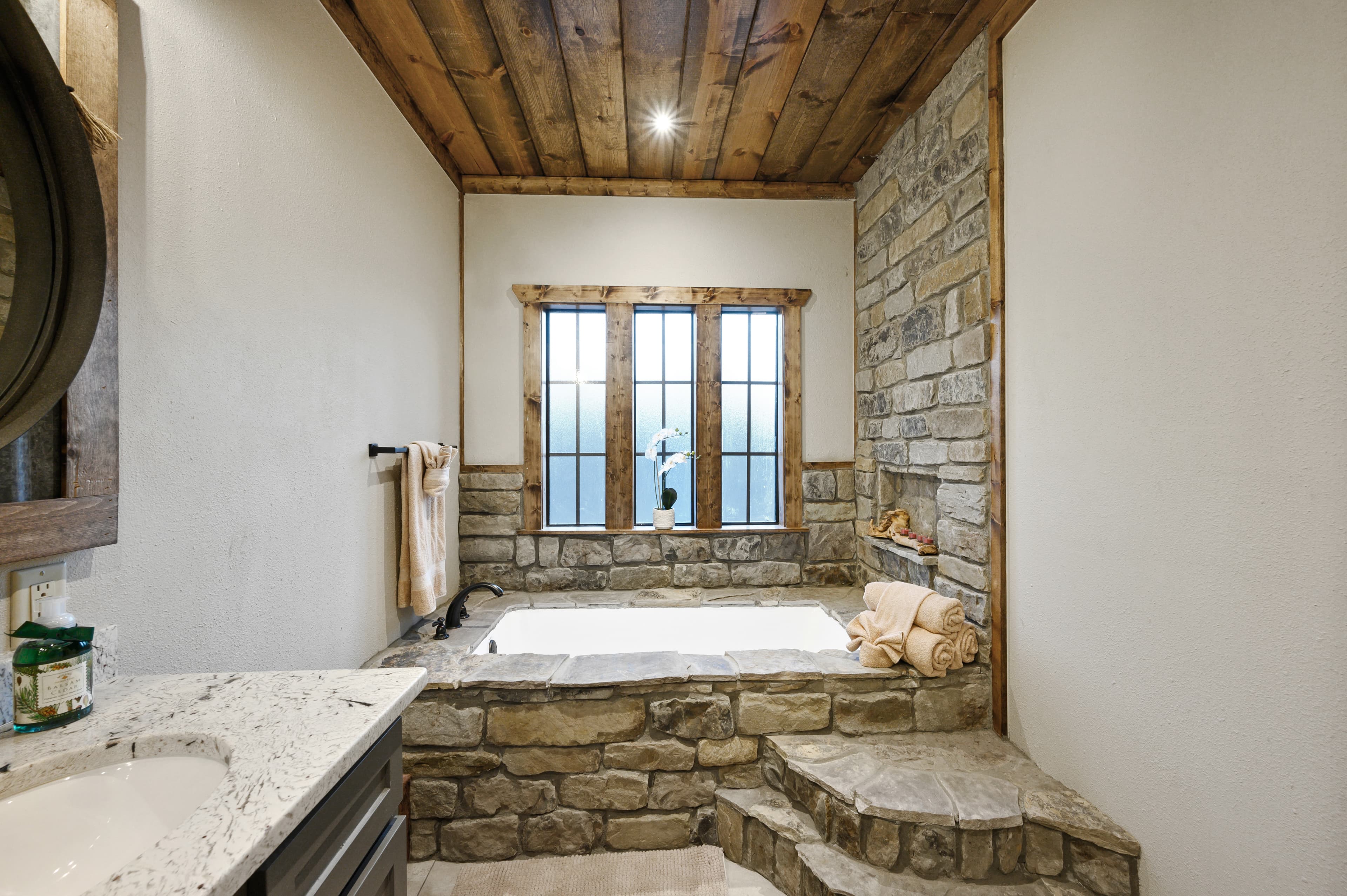 Gorgeous Rock Bathtub
