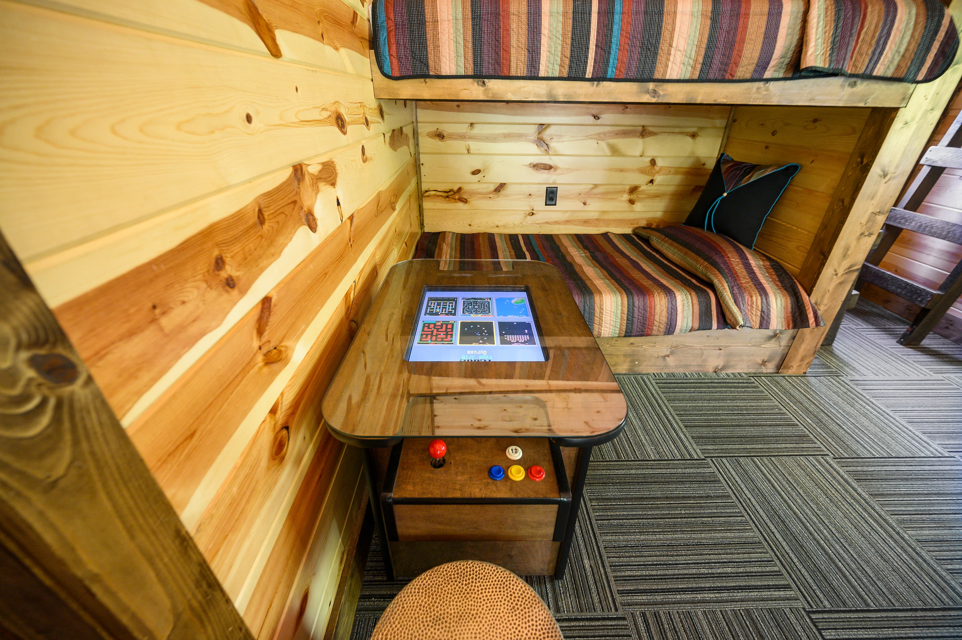 Arcade in upstairs loft