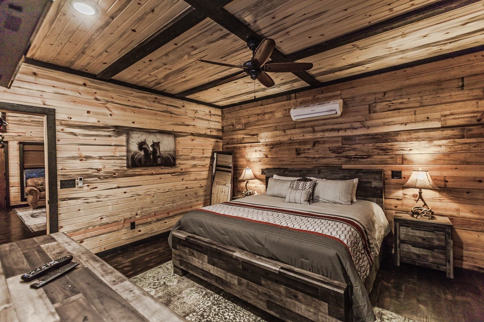 king bed