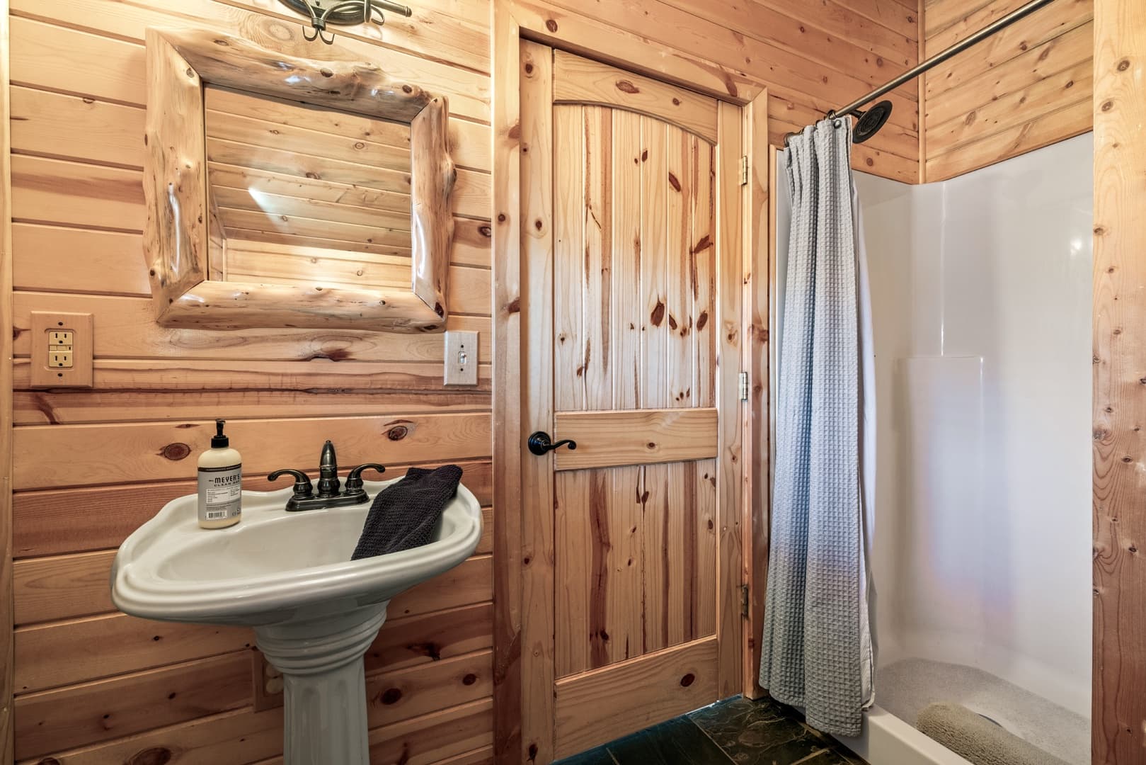 Tub/shower combo and sink