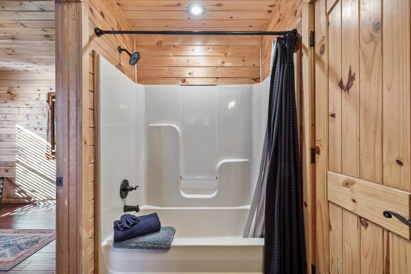 Tub/shower combo