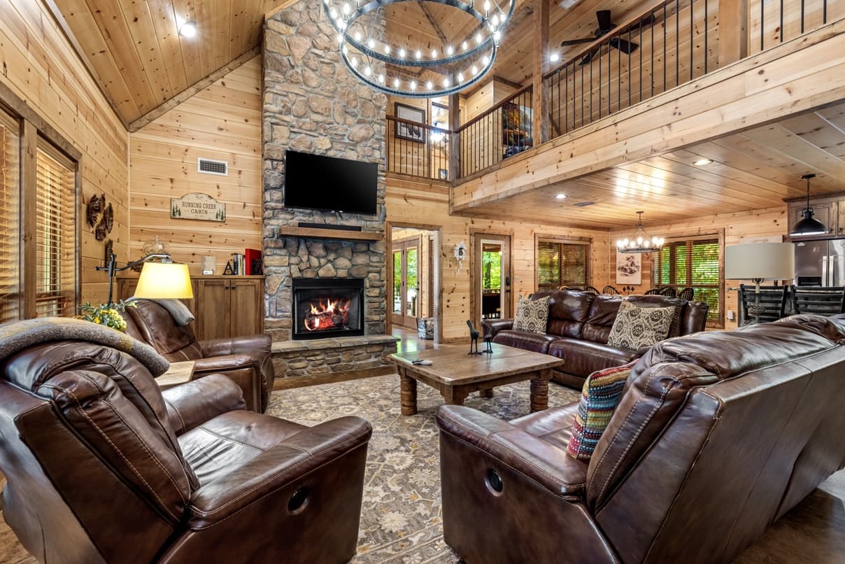 Living area with TV & Gas Fireplace