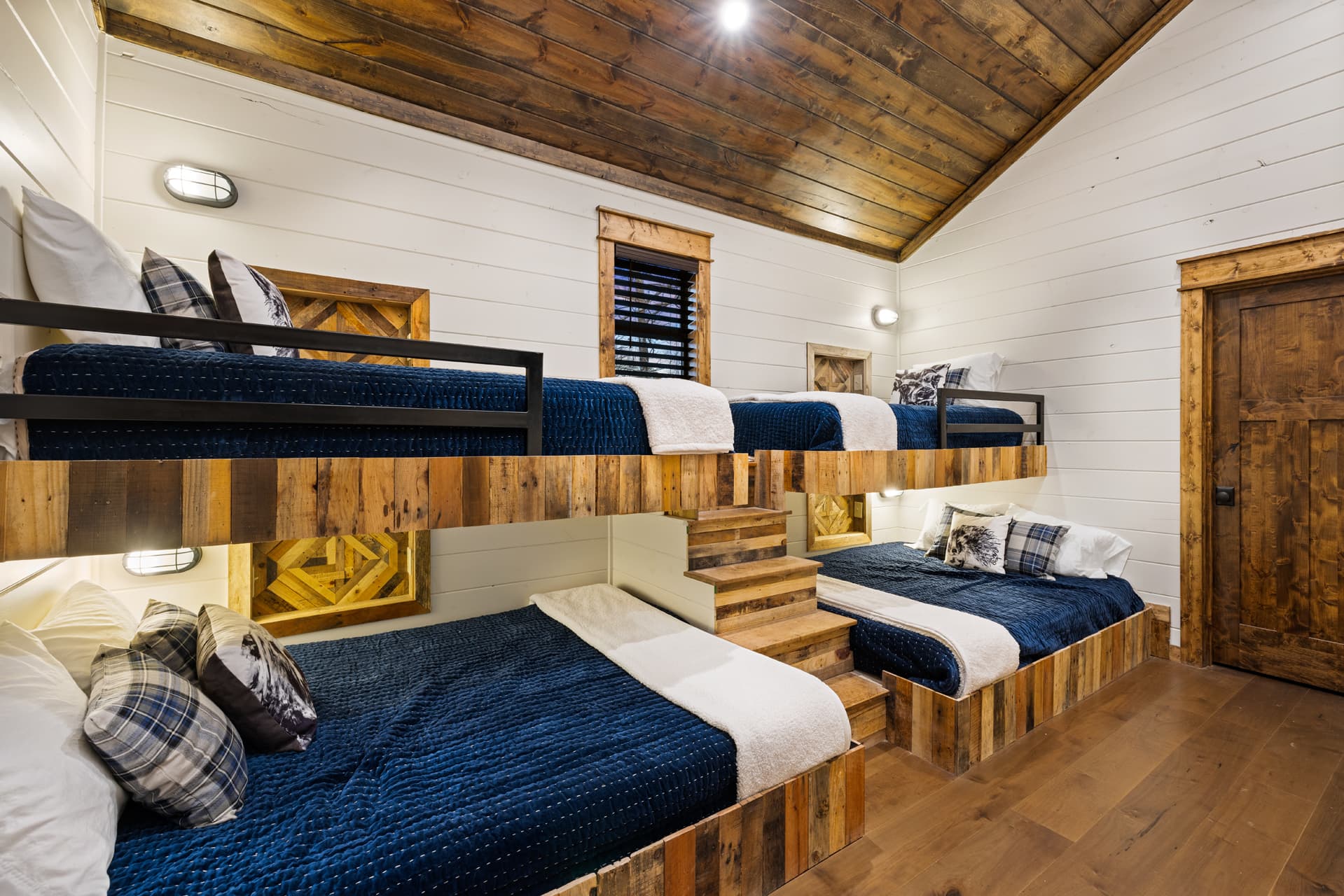 bunk beds, 4 full sized beds total