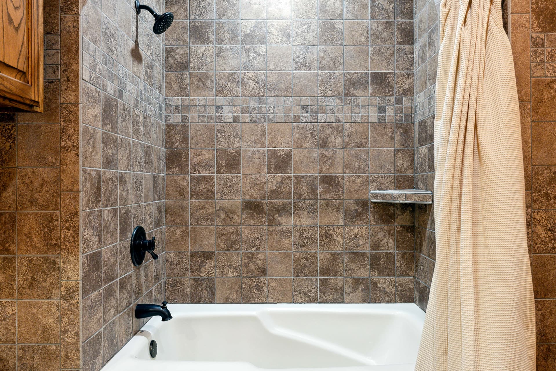 shower tub combo