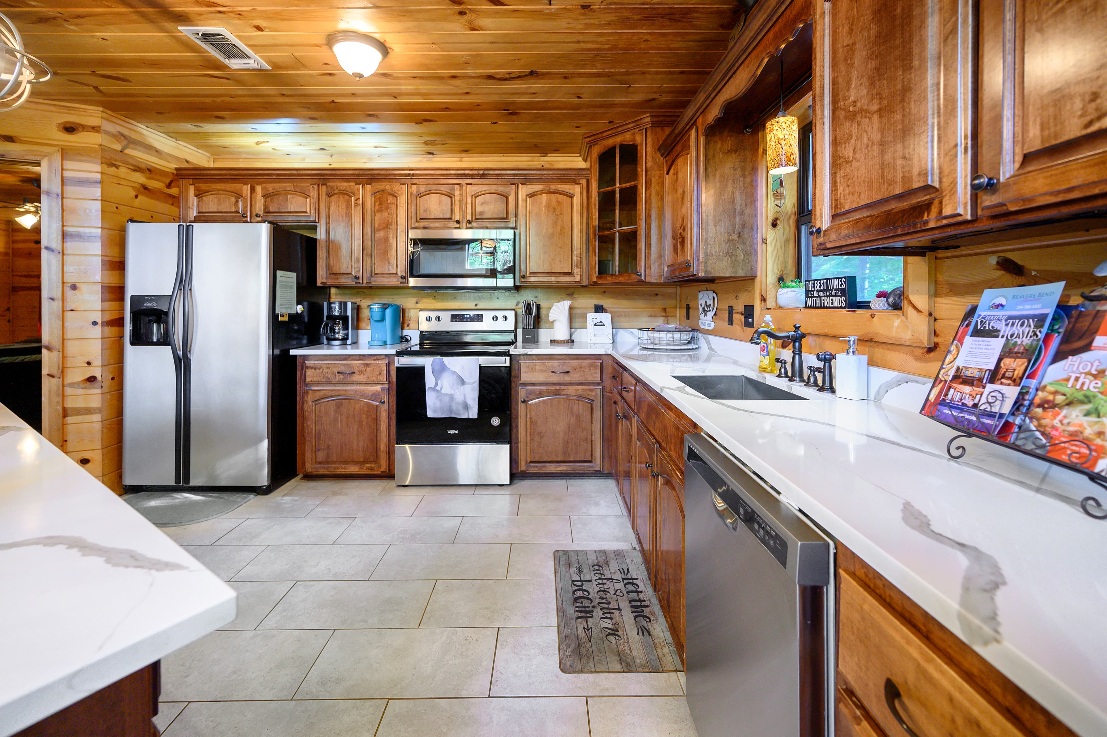 Modern full kitchen