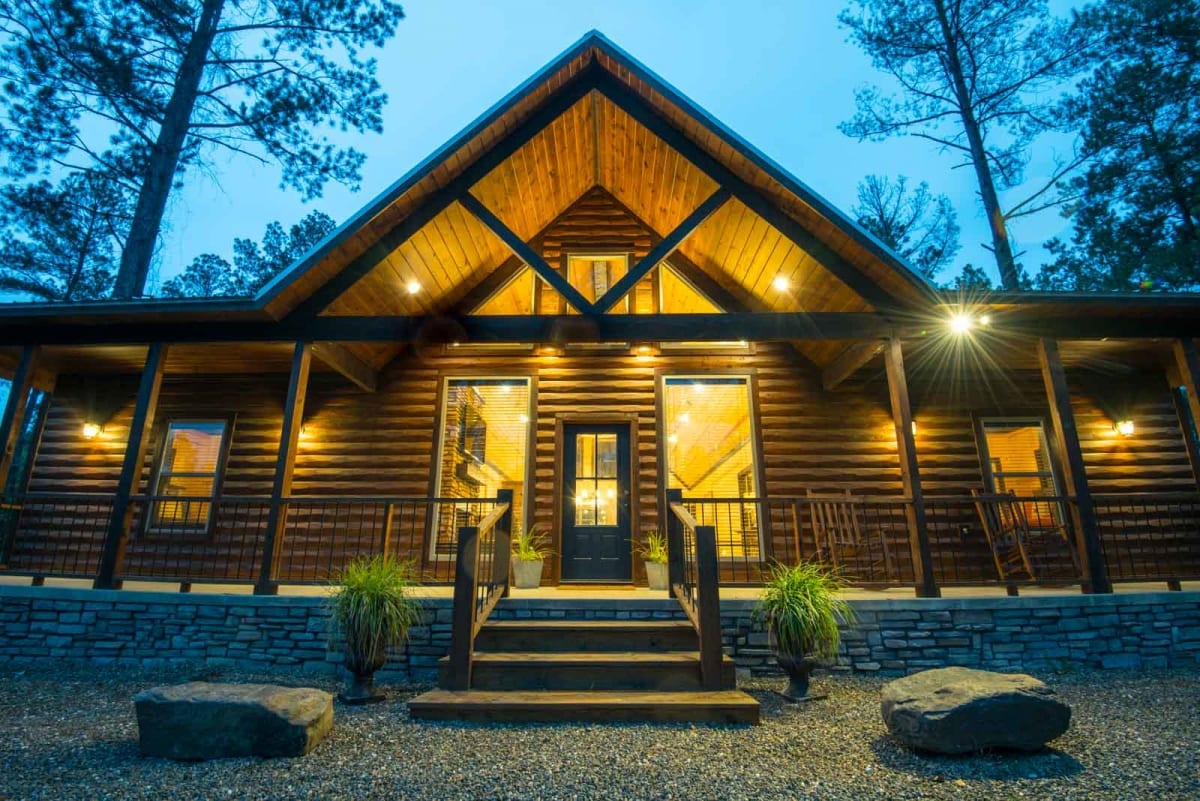 Pet Friendly Cabins in Broken Bow - Beavers Bend Cabin Rentals Pet