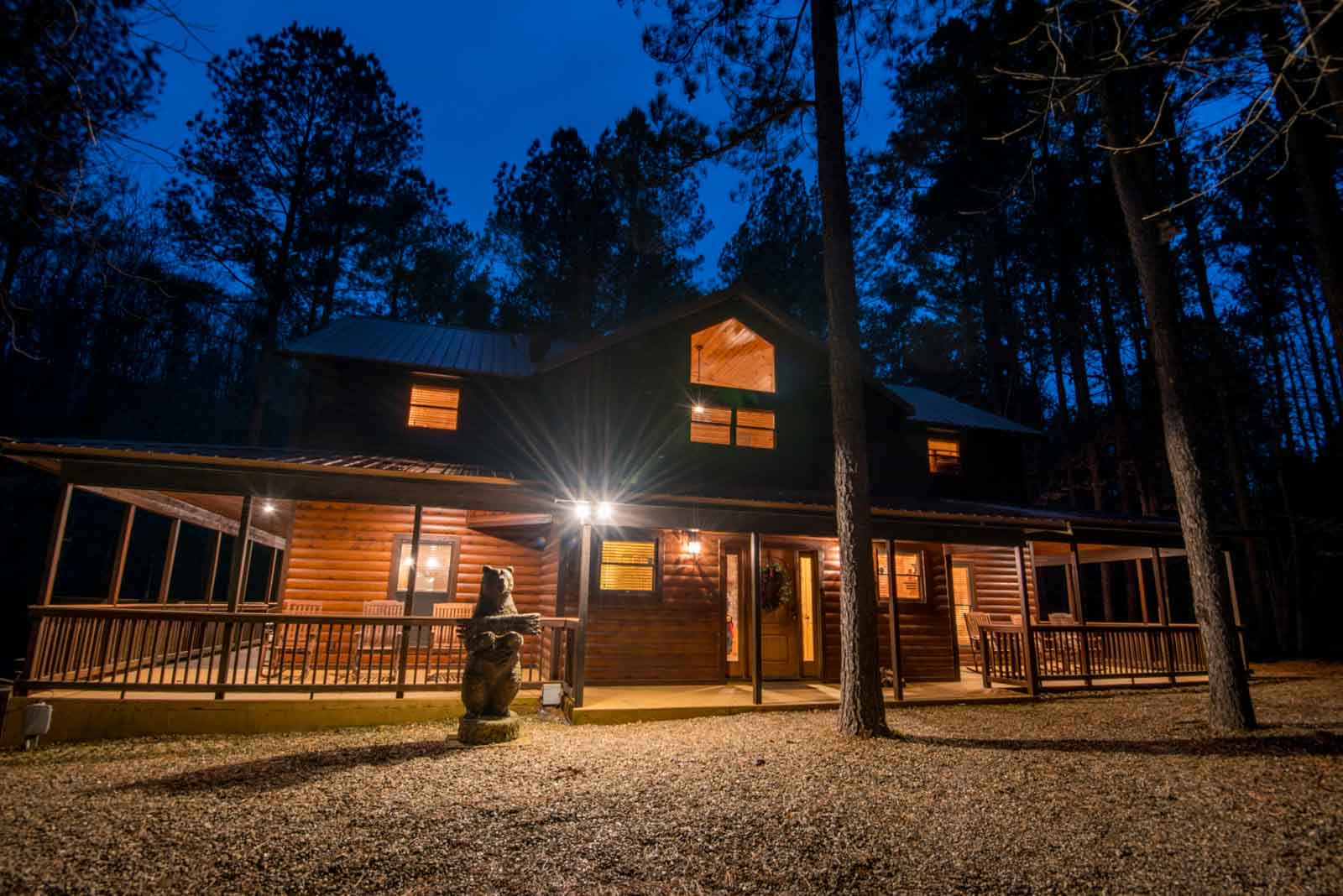 Pine Creek Lodge cabin exterior.