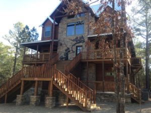 Broken Bow cabin rentals like this one are perfect for weddings and family reunions. 