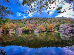 A view of fall colors in Hochatown.